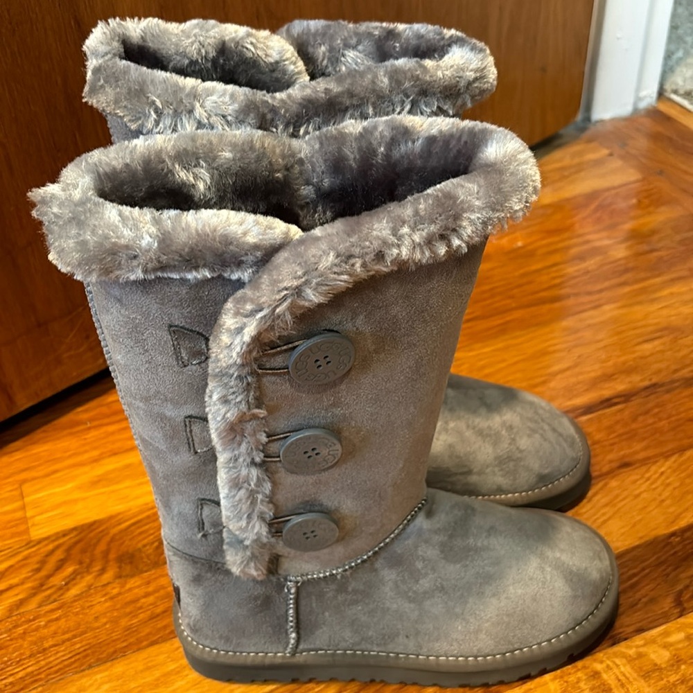UGG Boots Size 9